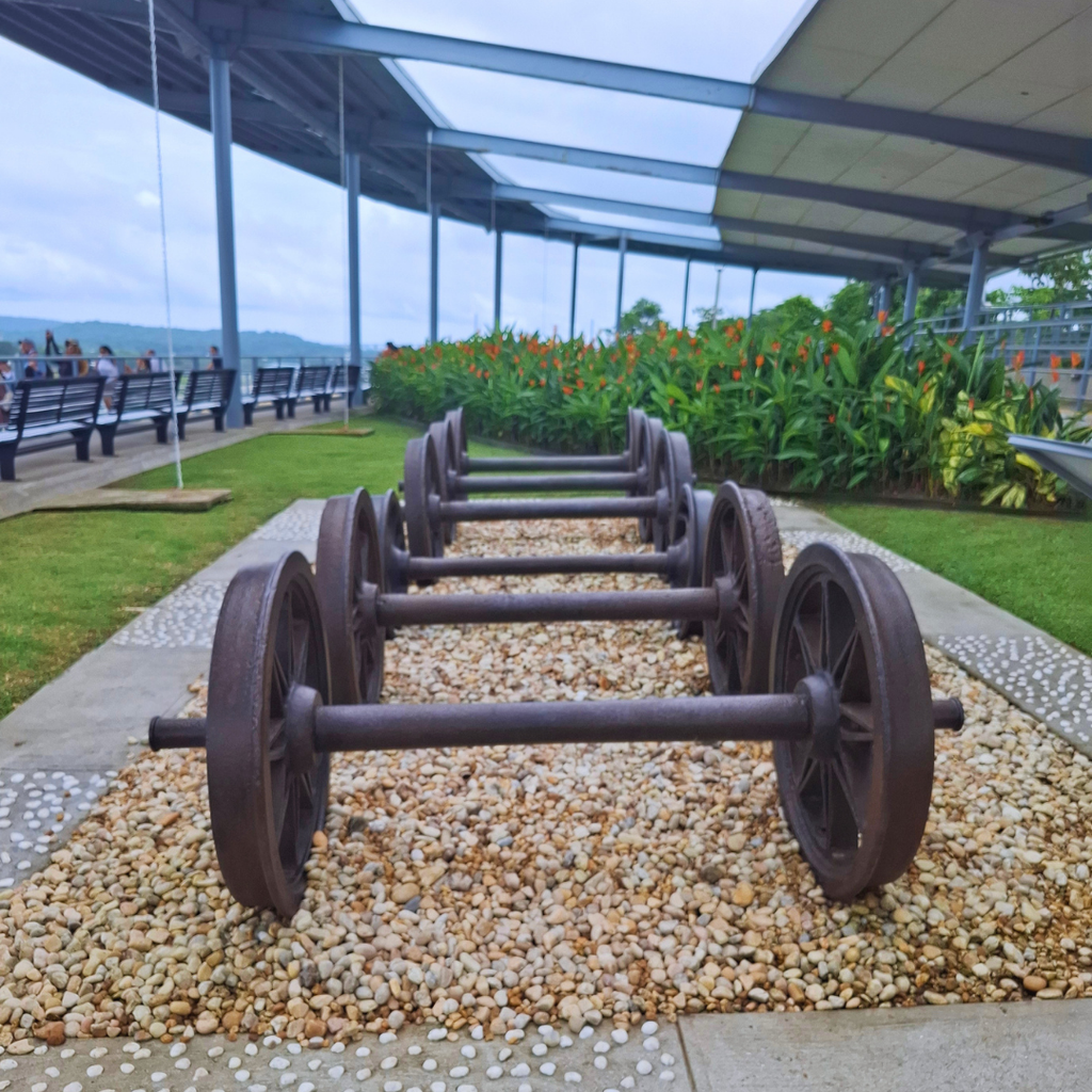 TOUR CANAL DE PANAMÁ EN EL ATLÁNTICO – AGUAS CLARAS Y GATÚN